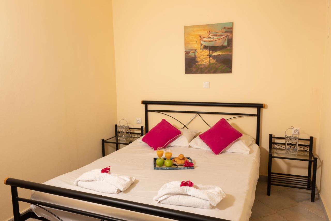 Coralli House Chalki Town Ngoại thất bức ảnh